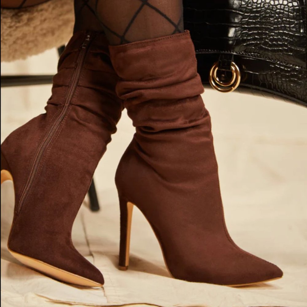Dark brown ruched faux Suede Booties